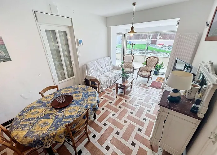 Maison A 100m De La Plage, Jardin Prive, Wifi Gratuit, Proche Commerces Et Activites Balneaires - Fr-1-361-113 * Jullouville-les-Pins